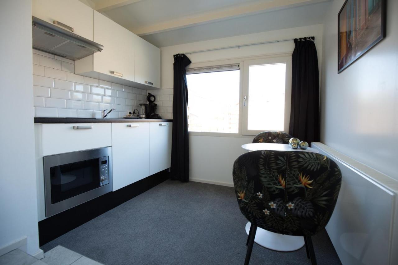 Bed And Breakfast Groningen - Peizerweg Экстерьер фото