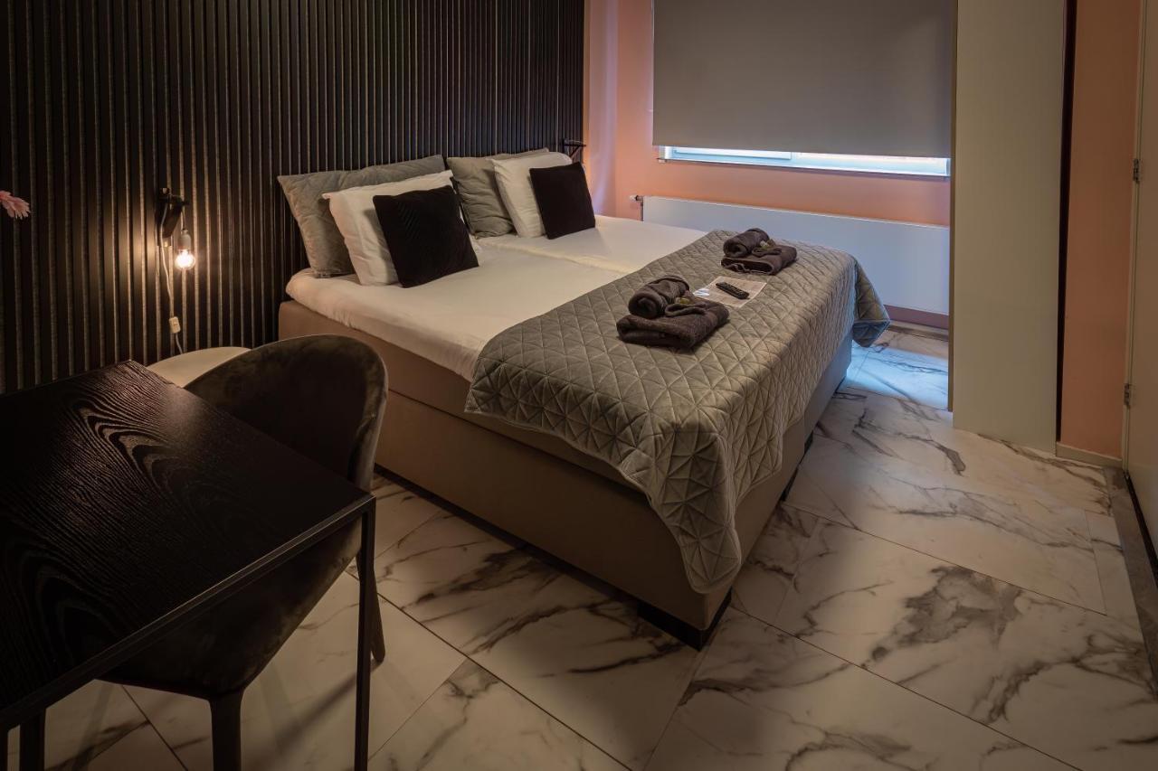 Bed And Breakfast Groningen - Peizerweg Экстерьер фото